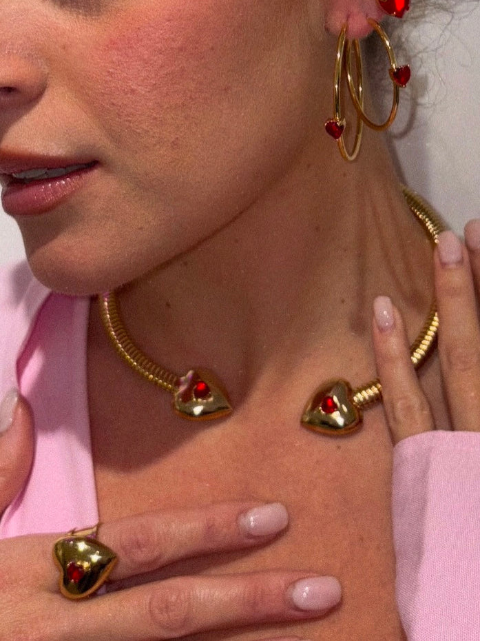 Collarino semi-rigido “Romantic heart” (pietra rossa & crystal)