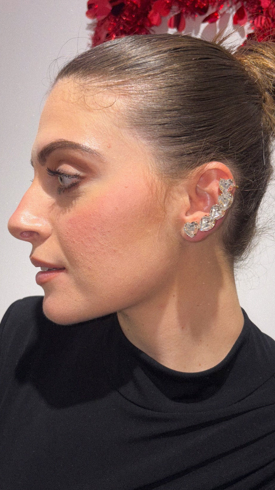 Ear cuff “Millecuori” (base gold & crystal)